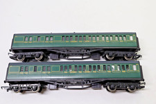 2 x Hornby OO Gauge R445C B.R. Southern Region Coach 1405 - VGC