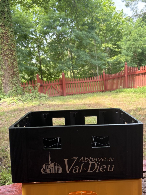 Authentic Abbaye du Val-Dieu 24-Bottle Plastic Beer Crate - Rare Abbey Case