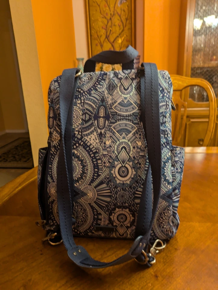 Mochila pequeña Sakroots Artist Circle Loyola color azul marino 12x3,5x9 Foto 2 de 4