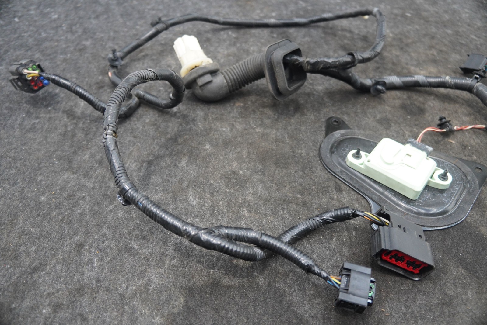 Left Driver Door Wire Wiring Harness 8G33-14631-BB Aston Martin V8 Vantage 06-16