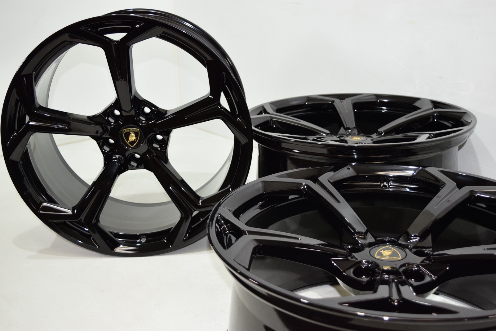22" Lamborghini Urus Black Factory OEM Forged Wheels rims