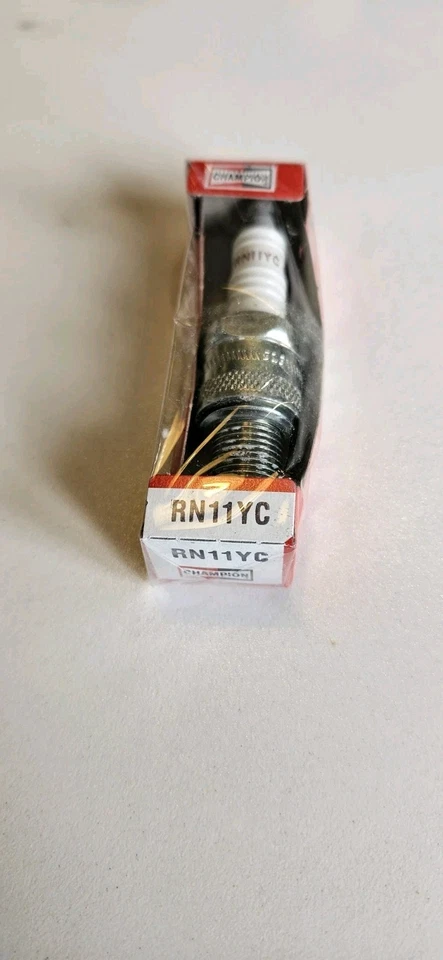 Champion Spark Plug - RN11YC - NEW, Original Packaging - UK STOCK x 1 - Image 2 of 2