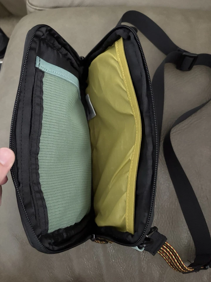 Bolso Bandolera CHUMS Rover Ajustable Multi-Bolsillo Táctico Senderismo Viaje 75-14 Foto 3 de 4