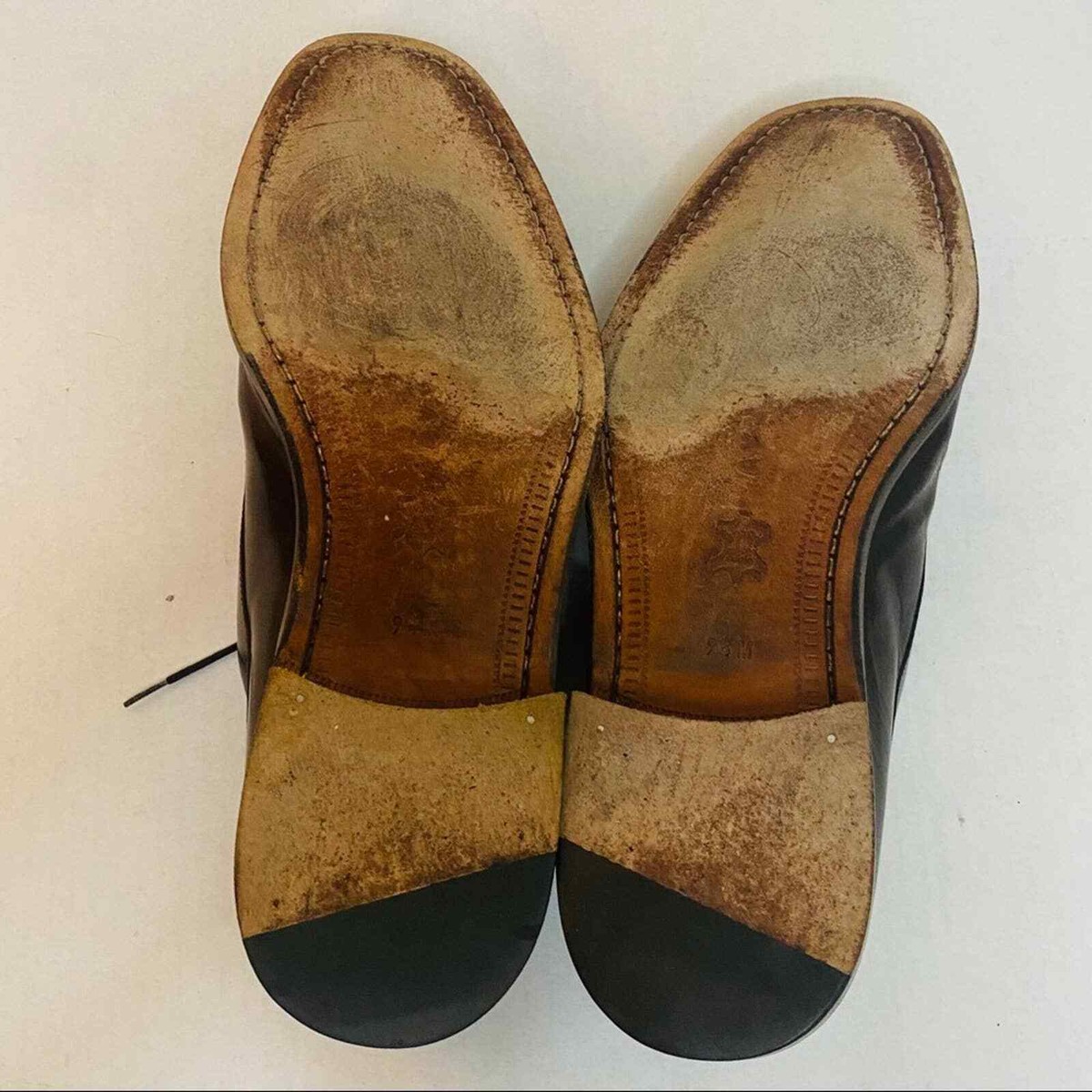Avventura Two-Tone Oxford Dress Shoes Size:9 1/2 | eBay display picture 3