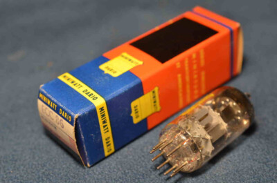 Tube électronique EC86 MiniWatt Dario - NOS (Neuf Old Stock), 1 Pièce