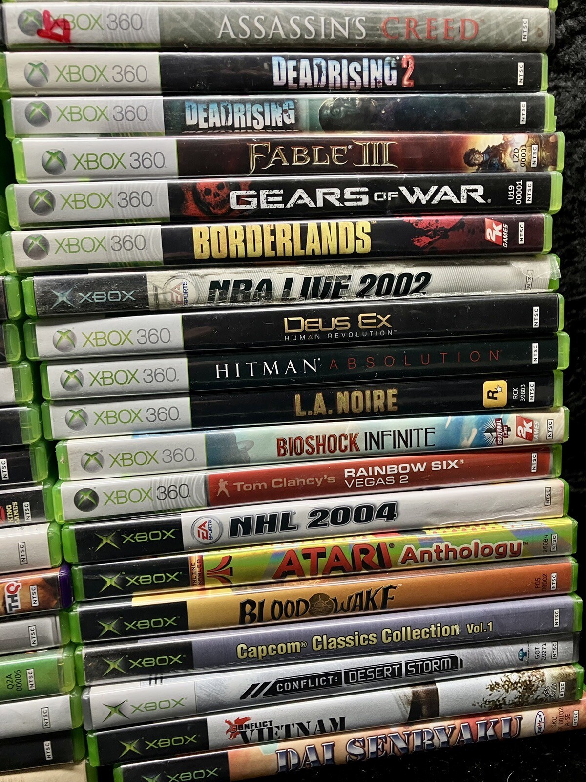 Lots Of 98 original XBOX And Xbox 360 Games Lord Of Rings Batman Halo