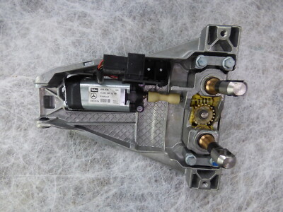 Mercedes W211 Servo Motor Shaft Stand A2094600316 A2205400288