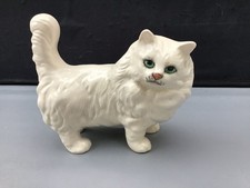 BESWICK WHITE STANDING