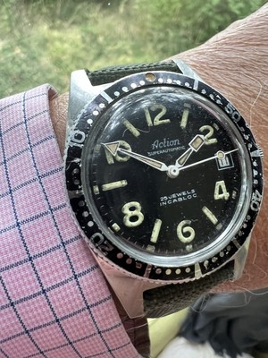 Vintage Swiss Jumbo Broad Arrow Super Automatic Dive Watch - Great Look