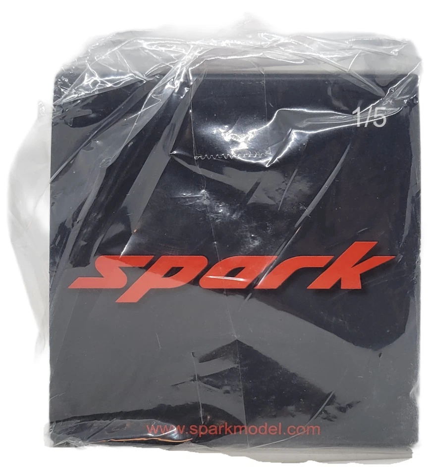 Spark 5HFO85 Mini Helmet Replica Mercedes F1 Brazil 2022 Lewis Hamilton 1/5 Scal - Image 4 of 4