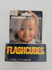 Vintage GTE Sylvania Flash Cubes 3 Cubes In Original Box 12 Flashes Total
