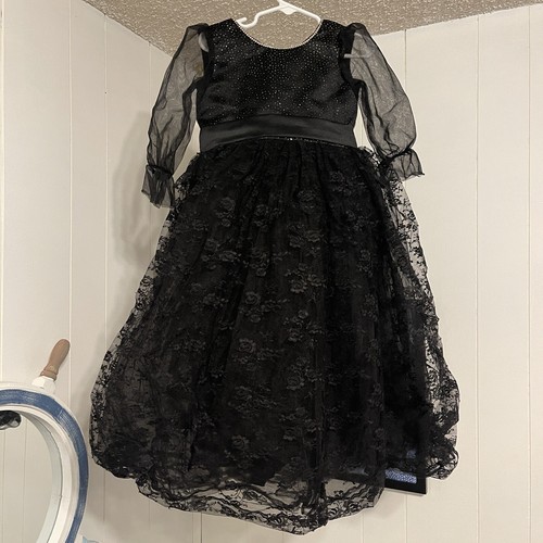 Itty Bitty Toes Limited Edition Black Gown - Size 2 - Exclusive Children's Wear - Picture 3 of 4