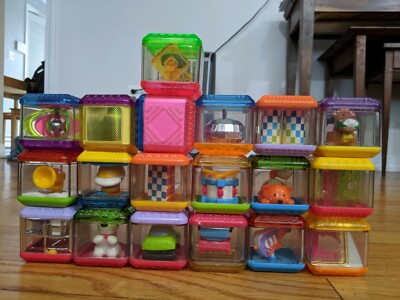 Fisher Price peek a boo blocks 19 Lot | eBay