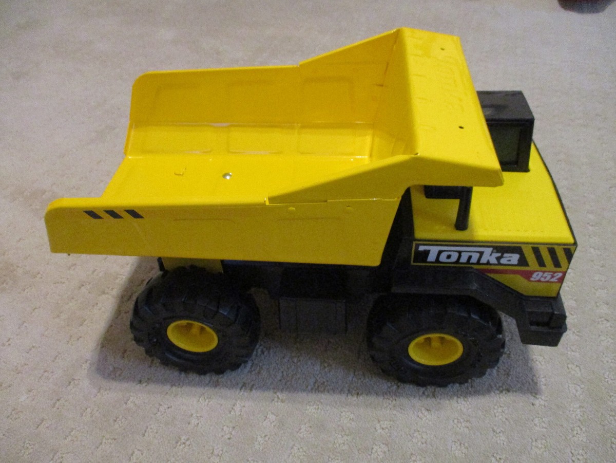 Tonka Steel Classics 952 Mighty Dump Truck LN No Box * | eBay