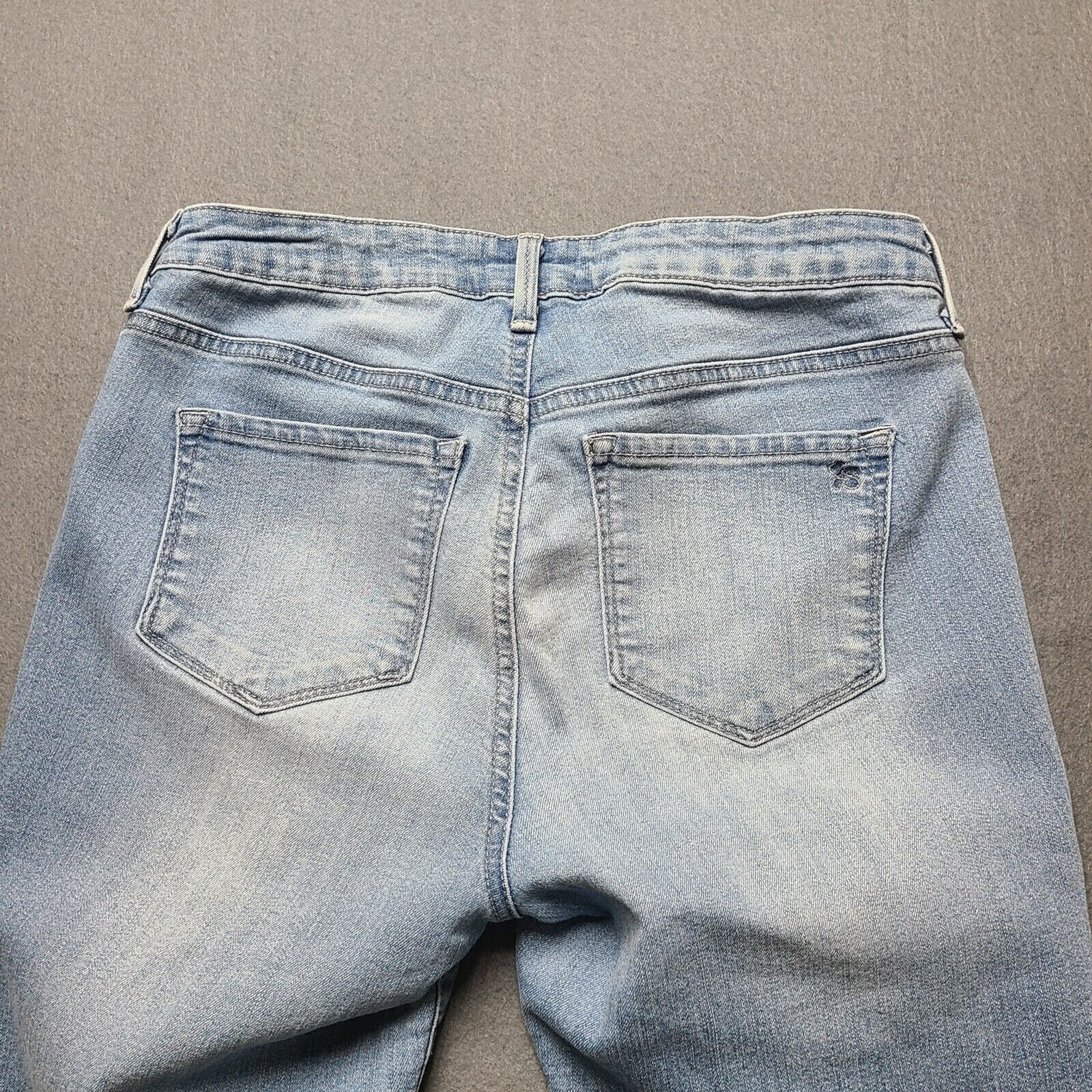 Foto 16 di 17