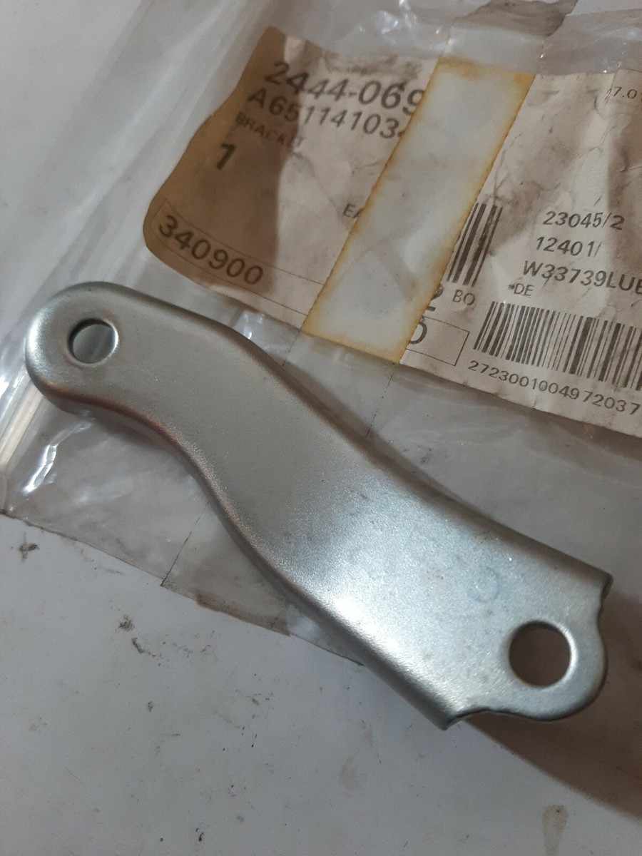 MERCEDES E/ML/GLK/GLE OM651 STAFFA SUPPORTO VALVOLA EGR OEM 