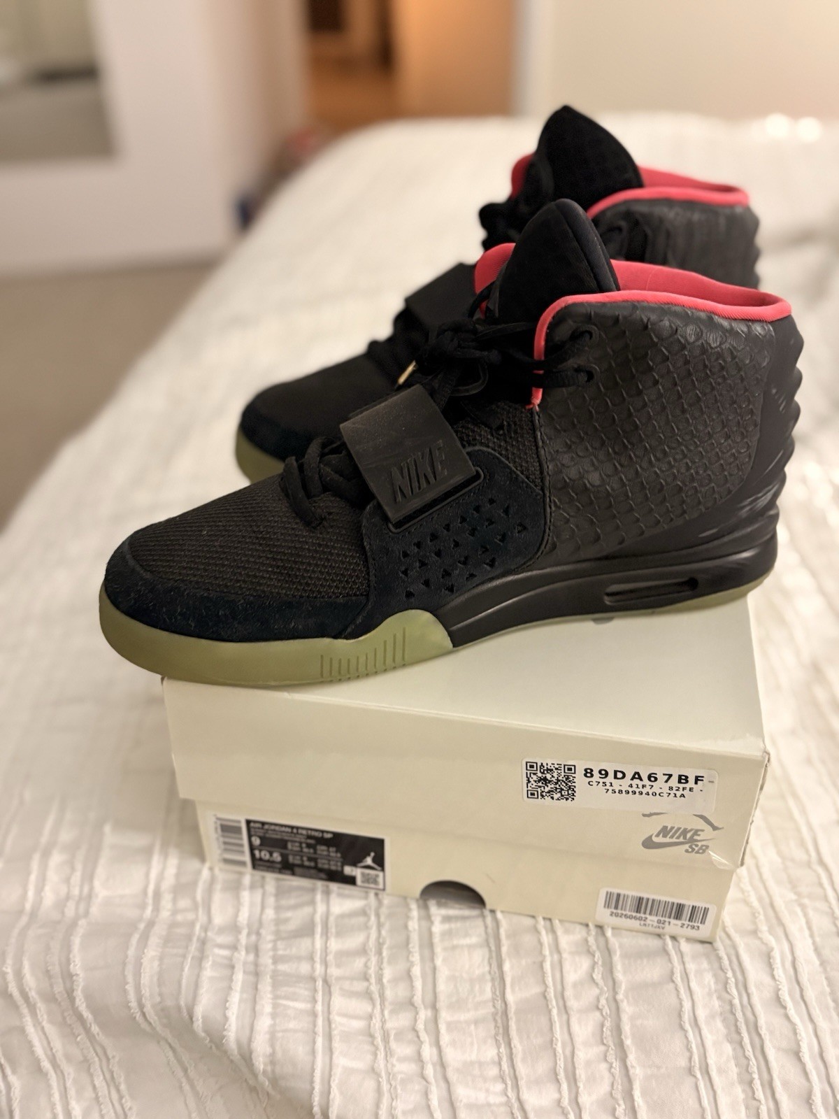 Nike Air Yeezy 2 SP «Red October» Kanye West – US 9 / EU 42.5 Deadstock OVP mit StockX Tag – Bild 4