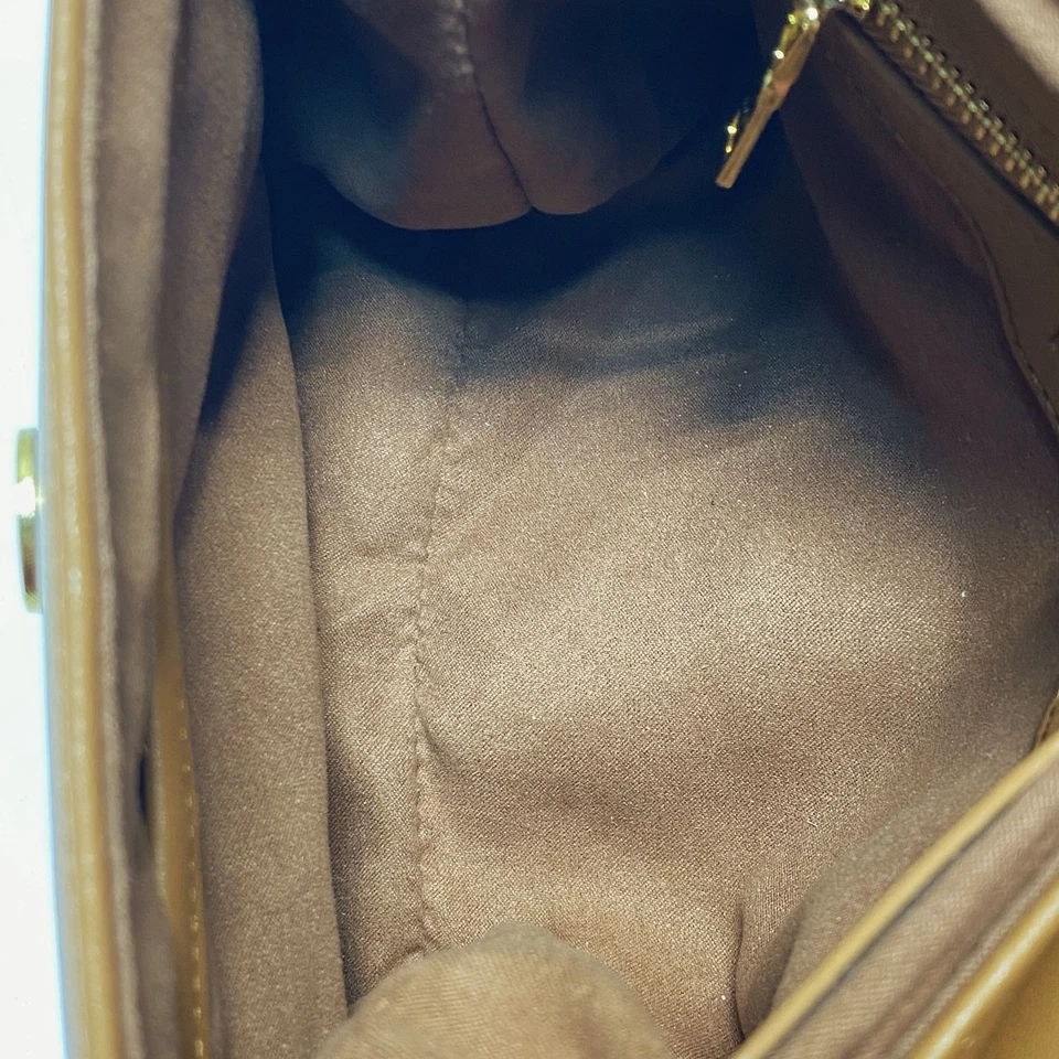 Bolso cálido Studio de cuero marrón con asa superior Foto 4 de 4