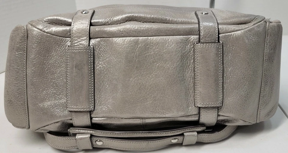 Coach Sydney Limited Edition Metallic Silver Pebbled Leather Handbag 14616 SV/SV - Image 3 of 4