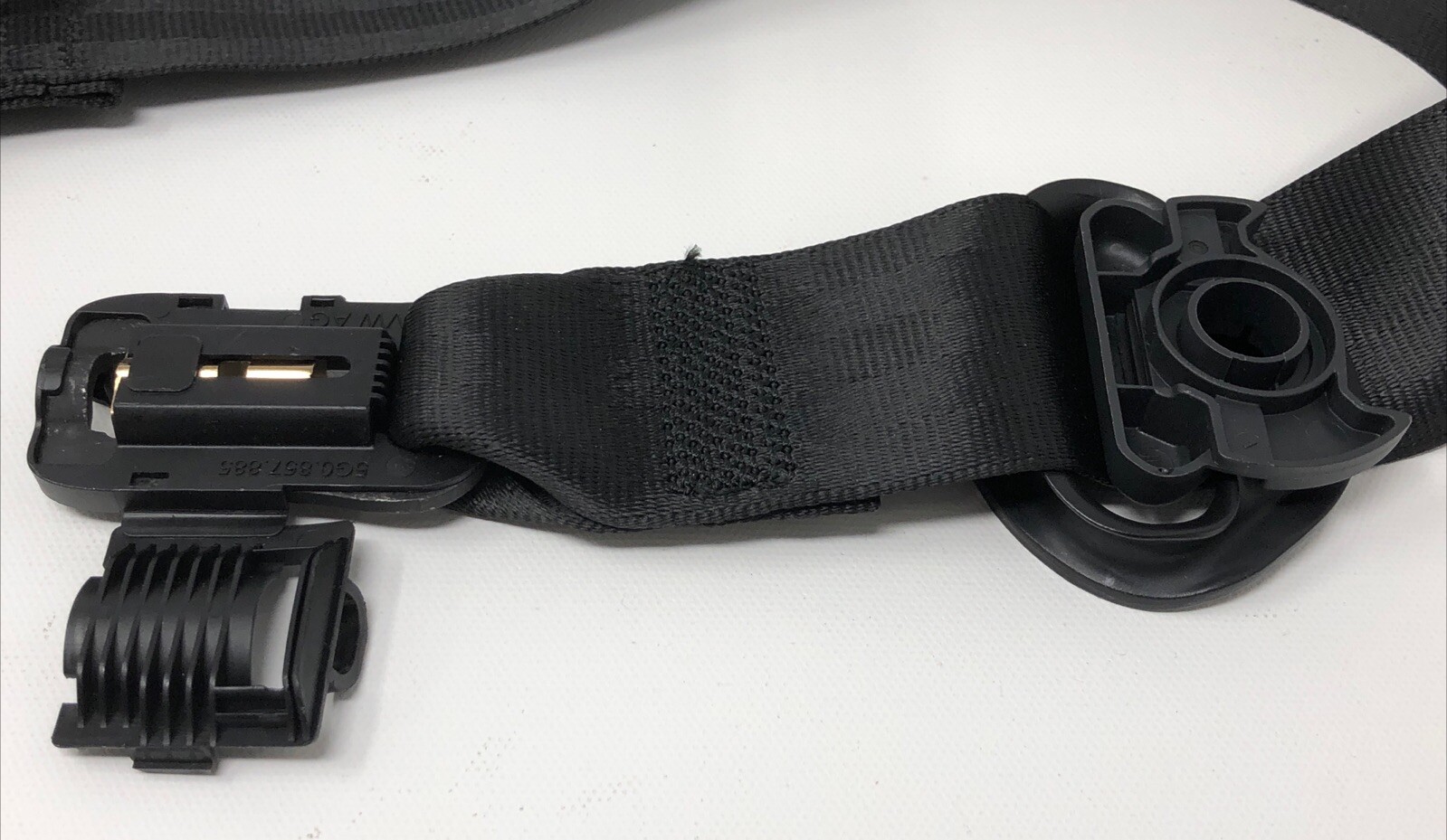 2019-2023 Lamborghini Urus Three-Point Automatic Seat Belt