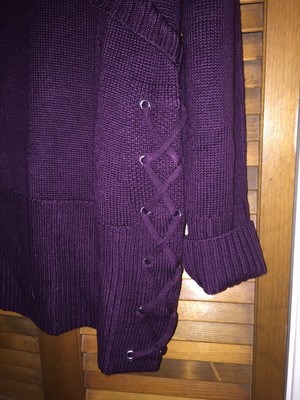 L NWOT Venus Dark Purple Side Lace Up 