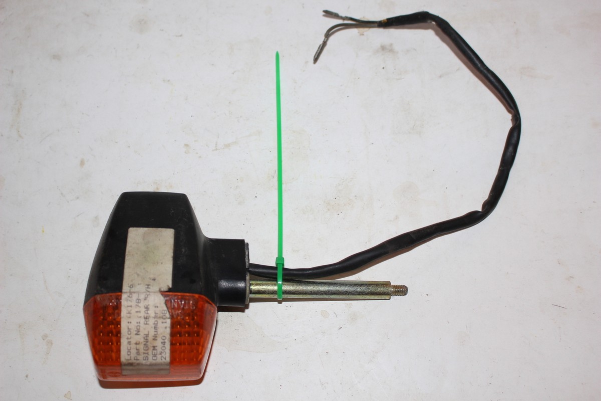 KAWASAKI CONCOURS ZG1000 ZX600 EX250 REAR TURN SIGNAL LIGHT