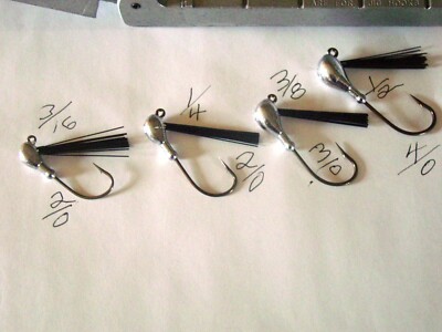 12 Unpainted ''BANANA Weedless'' Jig Head with TROKAR Hooks