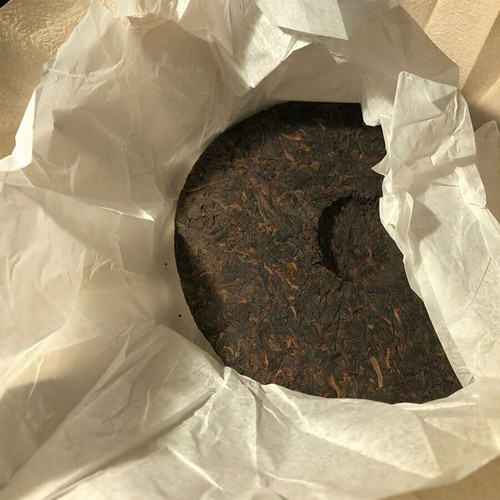 2001 Zhongcha Baoshi Blue Label Raw Pu-erh Tea Cake – 357g Sheng Pu-erh From Yunnan, Aged Tea Cake For Collecting & Drinking