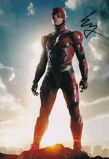 EZRA MILLER signed Autogramm 20x30cm THE FLASH in Person autograph ACOA