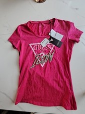 Image of Guess Women's Icon T-Shirt in pink. Size XS new With Tags .