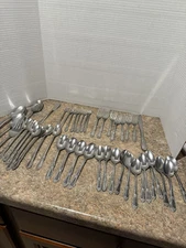 Oneida Ltd Fenway Daydream Wm A Rogers Stainless Steel Flatware 47 Piece Lot