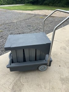 FOLLETT 00112771 SMARTCART 75 LBS. ICE TRANSPORT CART W/ (3) 25 LBS. TOTES
