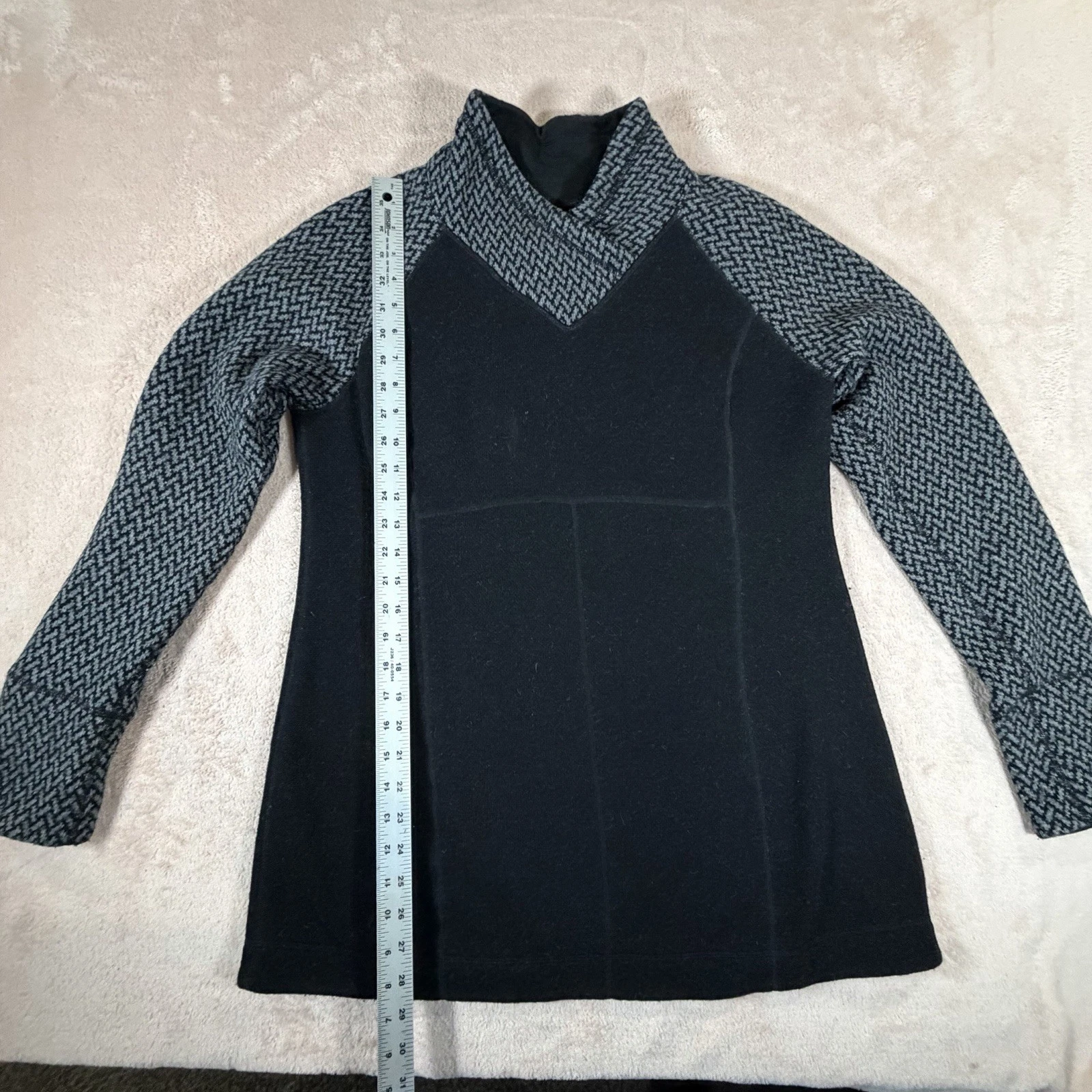 Marmot Women’s L Thermal Base Layer Black Grey 1/4 Zip Pullover
