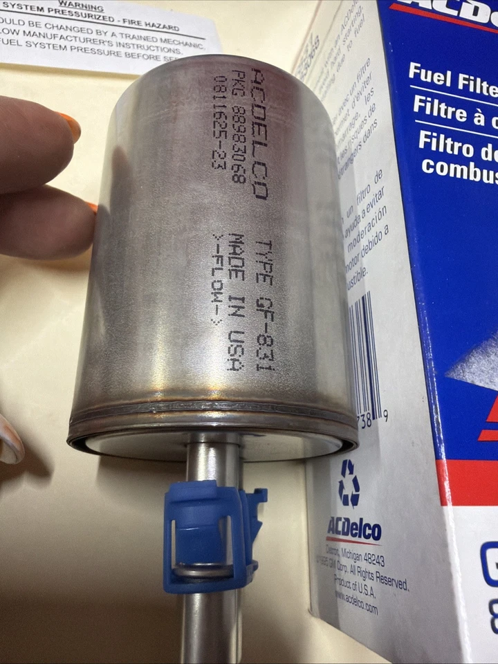 🔥Filtro de combustível NOS GM Chevy Buick Oldsmobile 88983068 ACDelco GF831 - Imagem 2 de 4