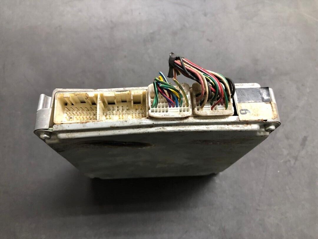TOYOTA WISH ZNE14 Engine Control Unit ECU 1ZZ-FE 89661-68130 TOYOTA WISH ZNE14 Engine Control Unit ECU 1ZZ-FE 89661-68130
