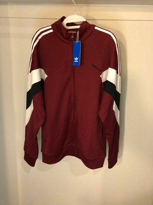 palmeston track top