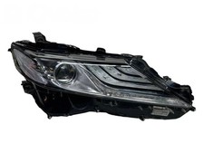 Faro/faro anteriore Toyota Camry VIII XV70 8114533E11