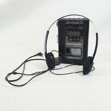AIWA Walkman T220A Portable Cassette player/ Radio Retro *Please Read*