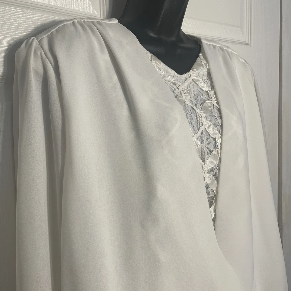 Vintage 80s Jo Hanna York Shirt Women 12 White Faux Wrap Lace Detail Sequin Top - Image 2 of 4