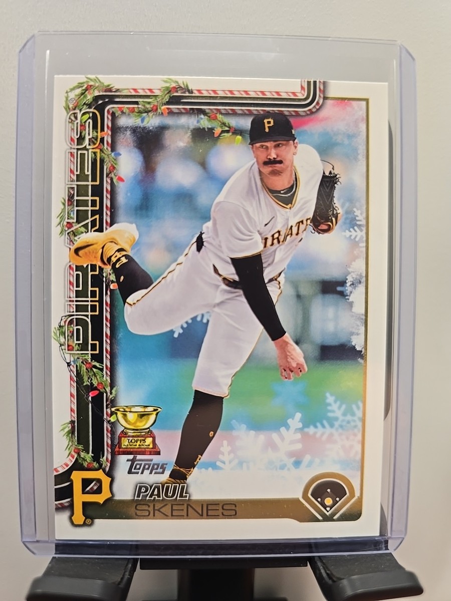 2025 Topps Holiday Paul Skenes Holiday Back SSP #H70 Pittsburgh