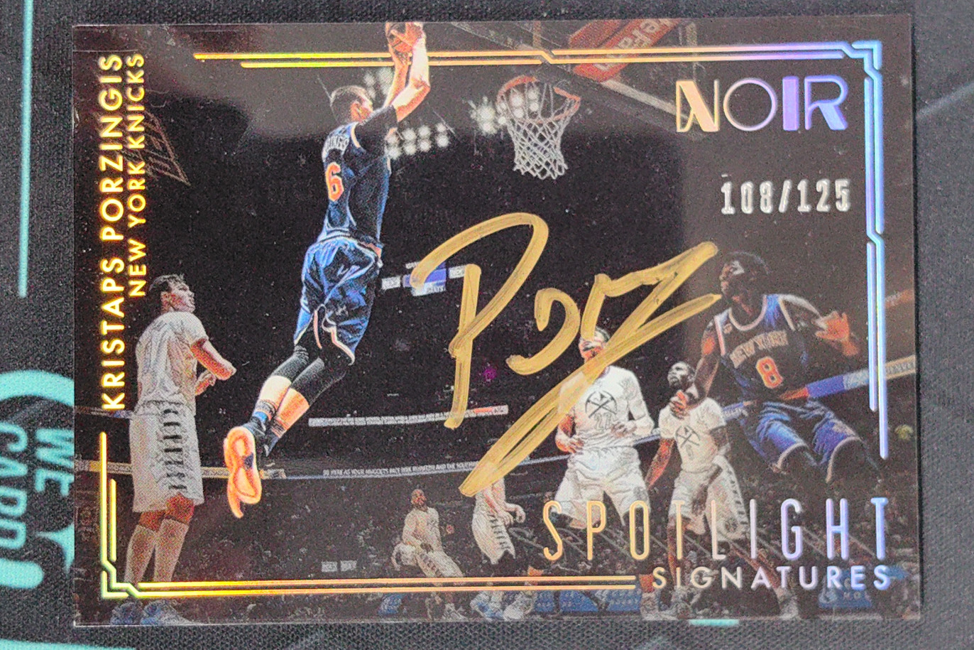 2016-17 Panini Noir Kristaps Porzingis Spotlight Signatures Horizontal Auto /125