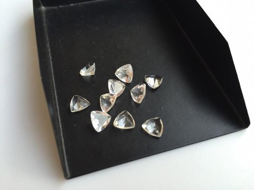 Trillion Rose Cut Natural Crystal Quartz 6x6mm To 12x12mm Calibrated Gemstone - Imagen 2 de 6
