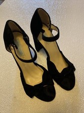 Betsey Johnson Women  s Suede Ankle Strap Dress Heels Shoes 9m