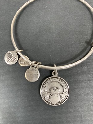 Alex and Ani Claddagh Heart Silver Tone Bracelet New In Box