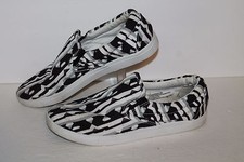 Peter Piloto Slip On Casual Sneakers, Black/White/Grey, Womens US Size 9