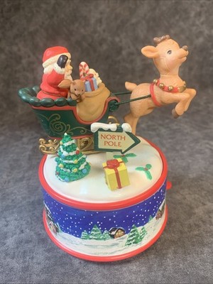 1994 Enesco Wind-up Musical Santa s Midnight Flight Plays   Up On The House Top 