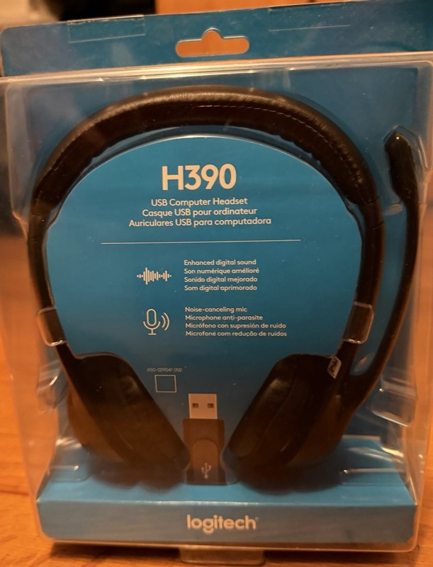 Logitech H390 USB Headset Black Noise Cancellation Volume Control Adjustable He…