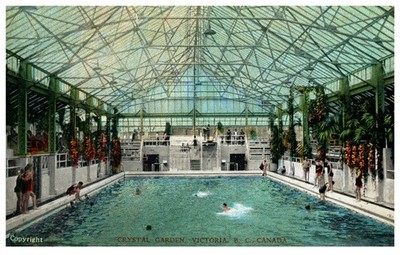 Vintage Postcard Crystal Garden Victoria British Columbia Indoor Pool