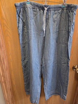 New Slendid Denim Wash Crop Pants. Size 2XL