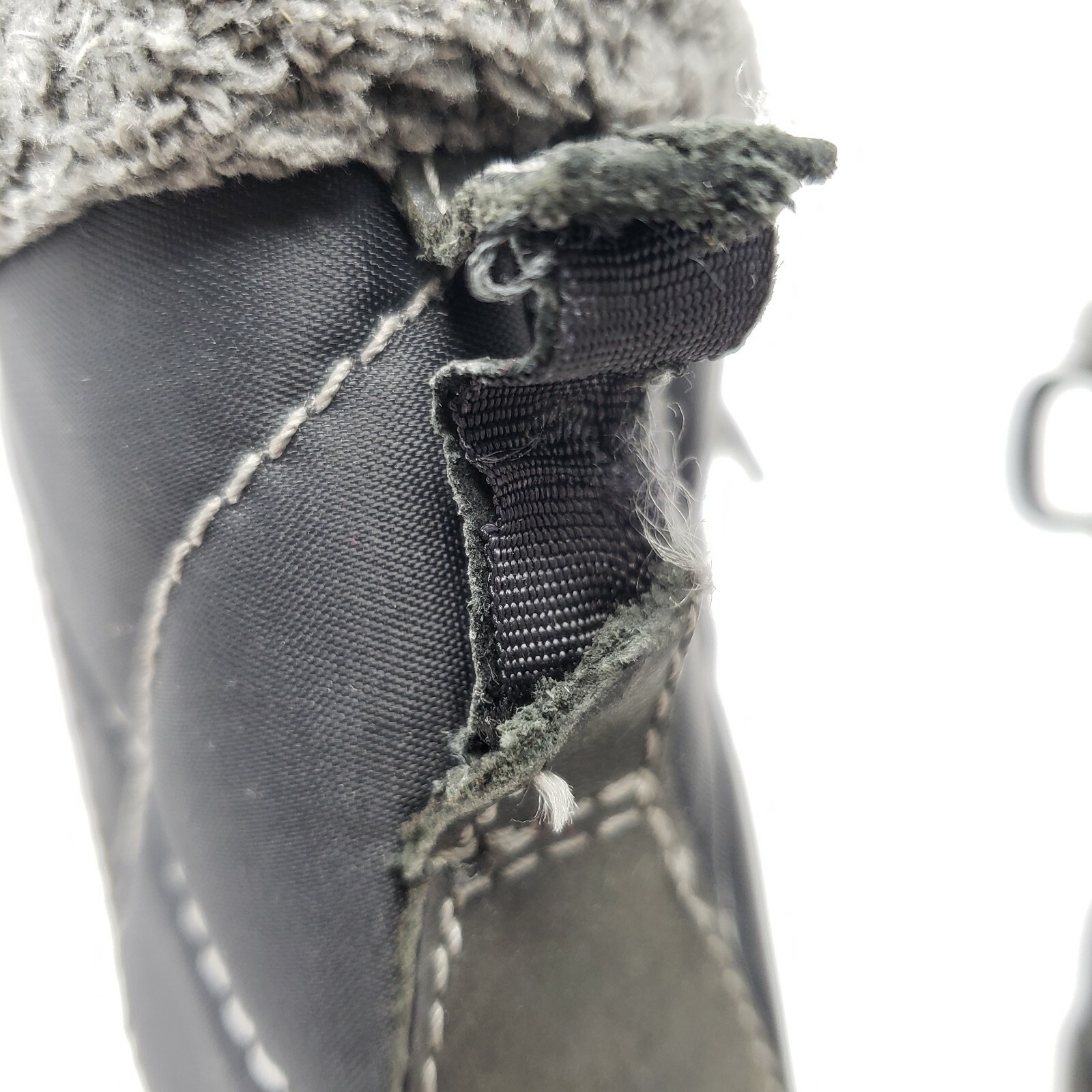 Stivali Keen donna 6 5 Betty invernali caldi 200 grammi isolati neri zip Keen Dry